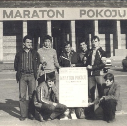 Trener Zbigniew DZiubiński